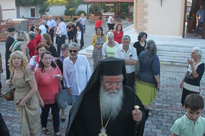 Κοζάνης Παύλος: «Ενας βόθρος είναι η Βουλή των Ελλήνων»